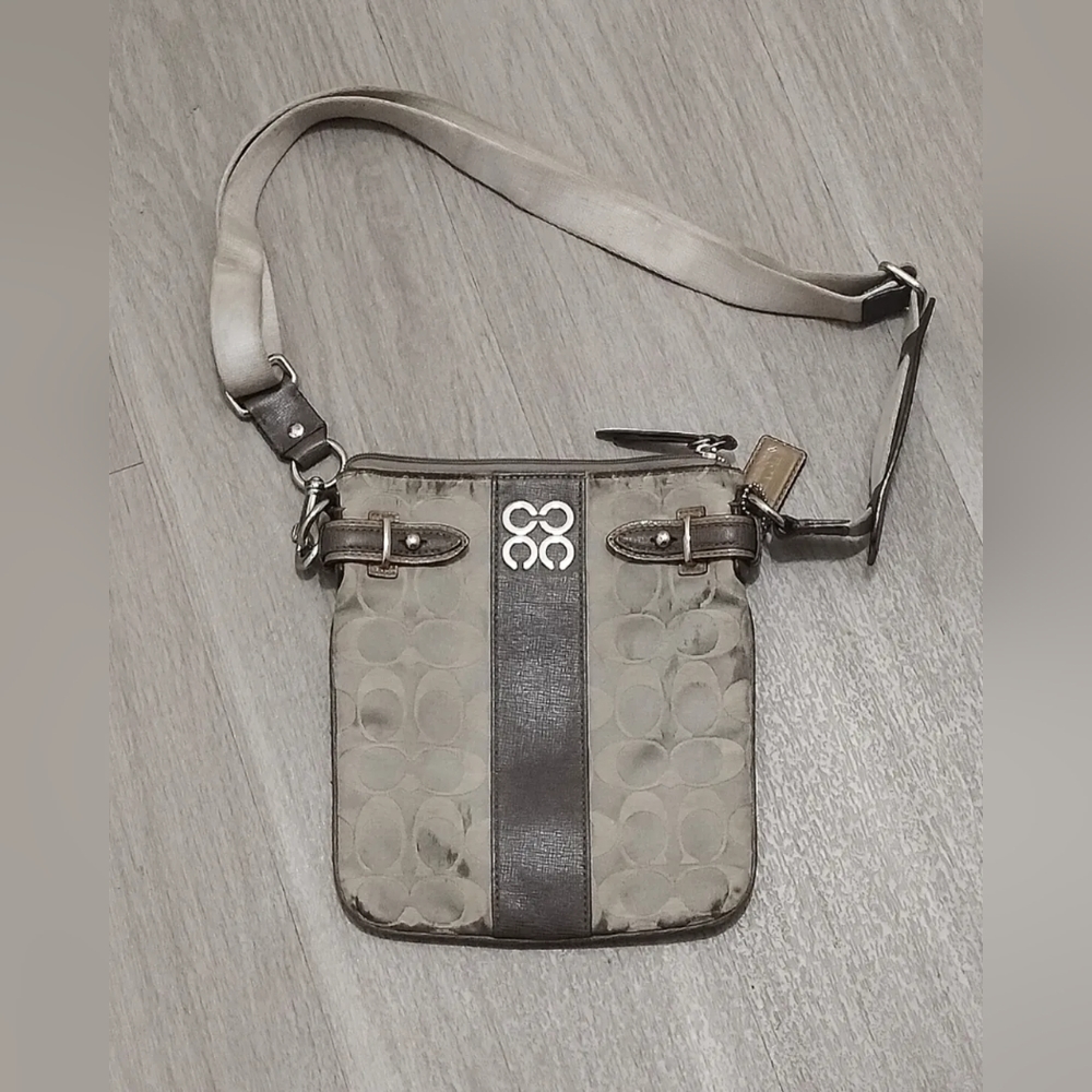 Coach Crossbody Purse Used